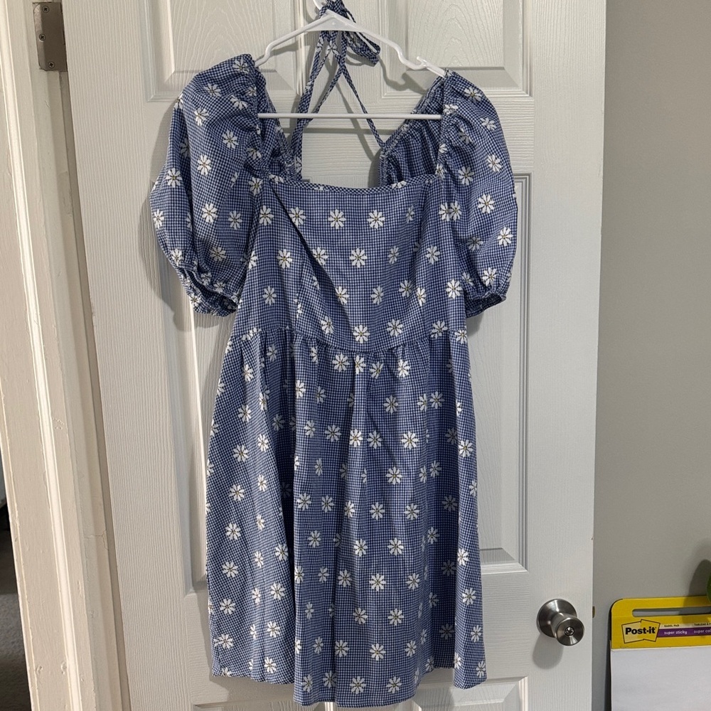 NWT Blue Floral Puff Sleeve Dress